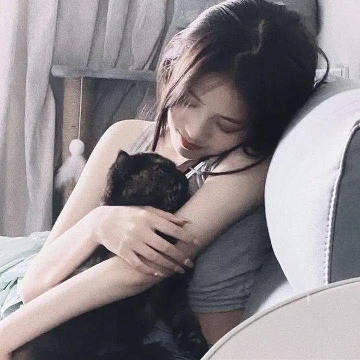 才不要像你一样谈恋爱